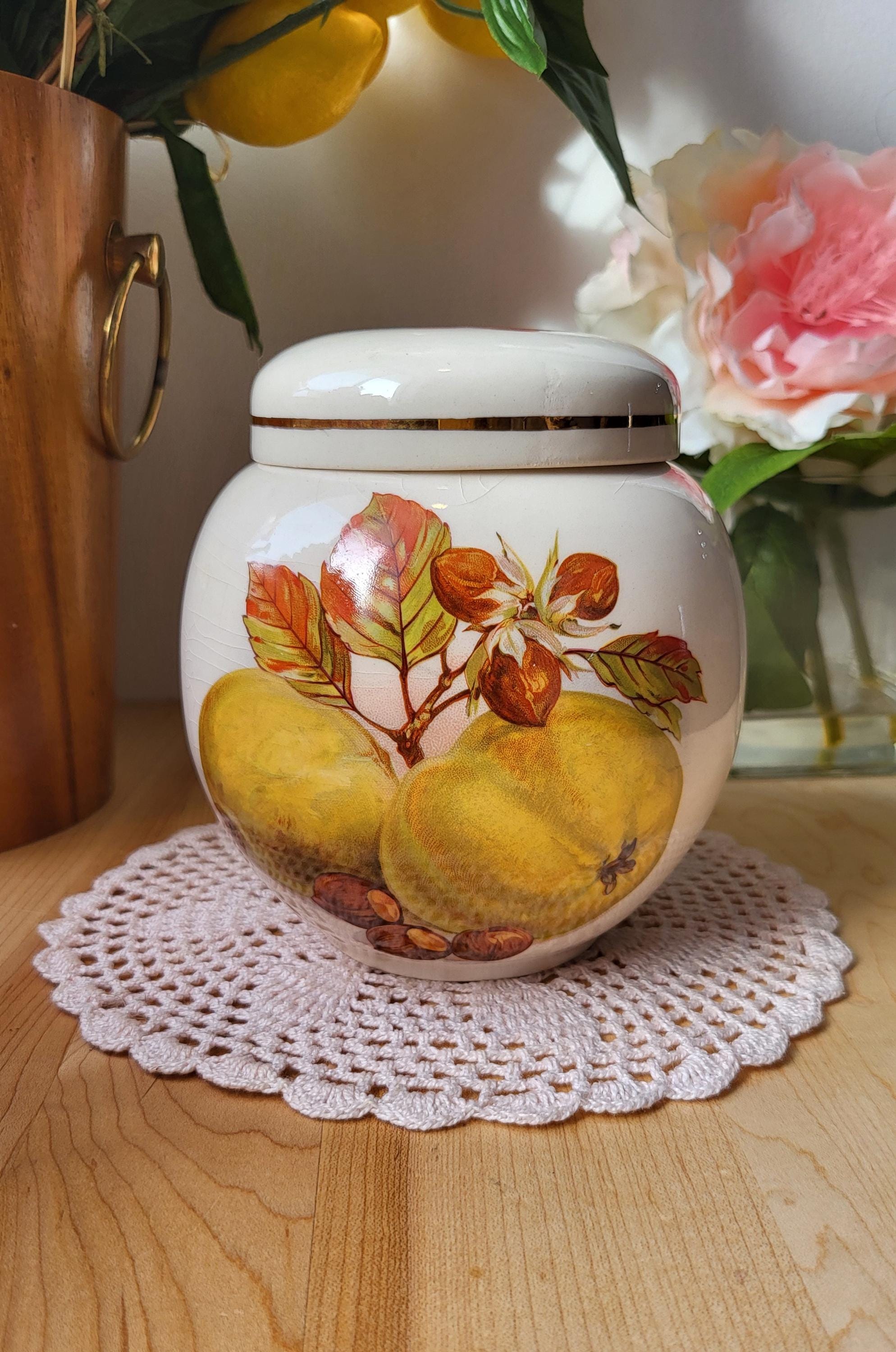 ヴィンテージのサドラー陶器、イギリス製、フルーツモチーフの蓋付き