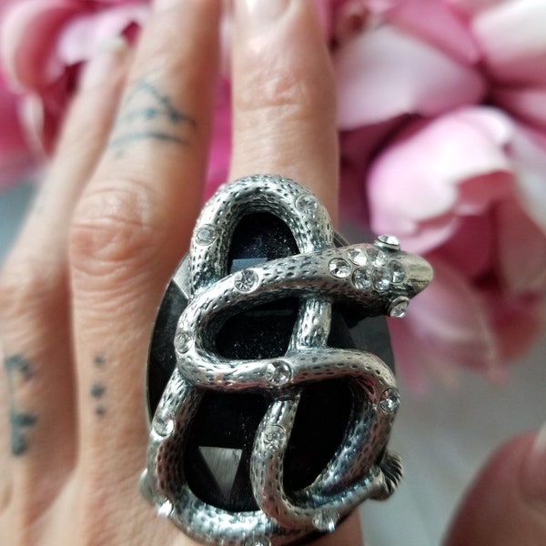 Snake Ring,Gothic Snake Ring,Black Snake Ring,Black Gothic Ring,Serpent Ring,Black Serpent Ring,Silver Snake Ring,Goth Ring,Fantasy Ring