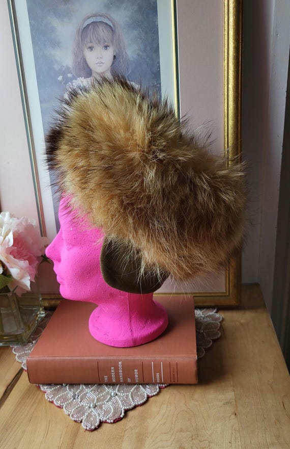 70’s genuine fur winter hat 70s Vintage Mink Fur Hat: Retro Winter Cap (size 22.2 main image 3