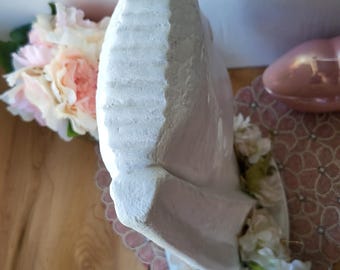 1980年代のポストモダン様式、オフホワイトの女性の顔を象った陶器彫刻