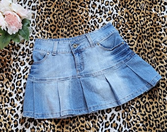 Y2K Vintage Pleated Micro Skirt from  Plastic by Gly Jeans Size M Blue Diswashed