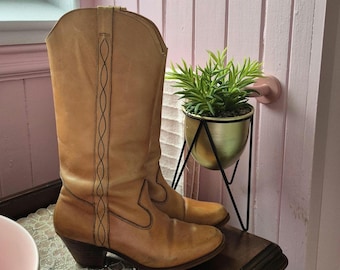 Vintage 1970s Cowgirl Boots l Brown Genuine Leather Cowboy Wooden Heel Boho Size 9 l Made in Canada