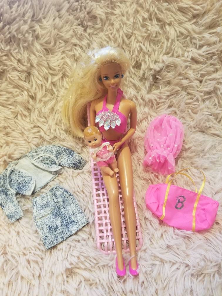 Barbie noël très bon état - Barbie