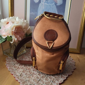 Vintage BackPack Valentino Di Paolo/Zaino. Valentino Di Paolo Fashion BackPack. Shoulder Bag Design. Brown BackPack. Shoulder Bag Leather. image 1