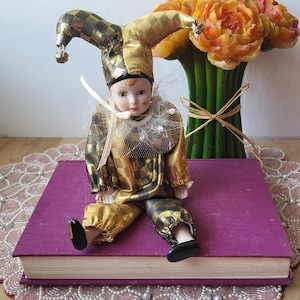 Harlequin Porcelain Clown Doll Vintage Ceramic Jester Clown Dolls-Great Christmas Gift & Clown Collectible Gold and Black Costume