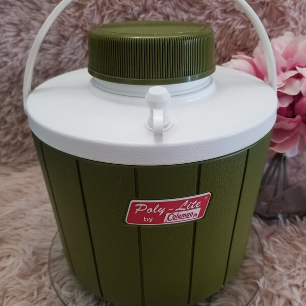 vintage Green 70's Poly-lite Coleman Drink Cooler, Beverage Cooler, Coleman Jug, Cooler Jug, 1 Gallon, 4 litres