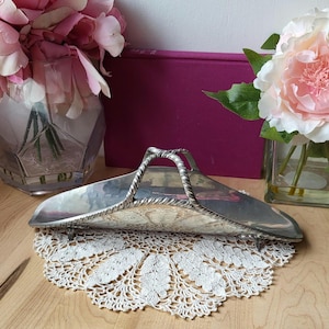 Vintage 95 Peltro (Pewter) Footed Cookies Macaron Bread Basket Made in Italy