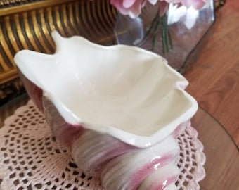 1980s Pink Seashell Dish Pink- Ivory and Grey Outer Clam Shell Catchall/ Planter Ceramic Shell Shaped Dish Tropical Beach Decor