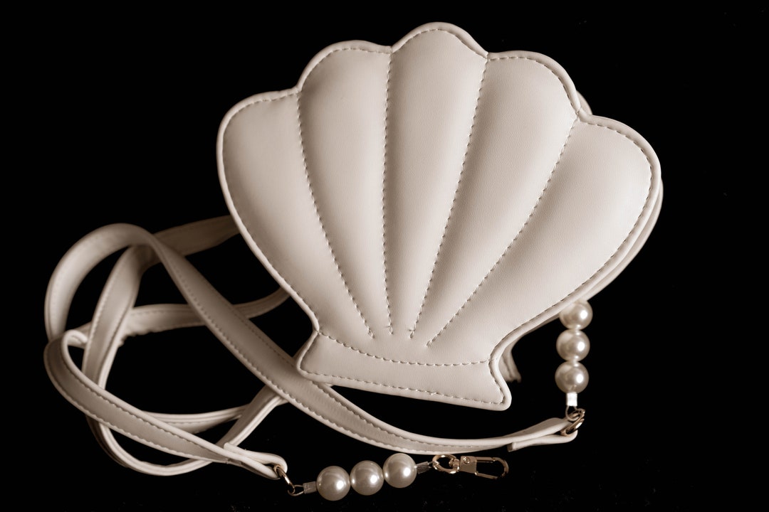 Preorder, Shellfish Pochette Bag Shoulder Bag Animal Crossing New