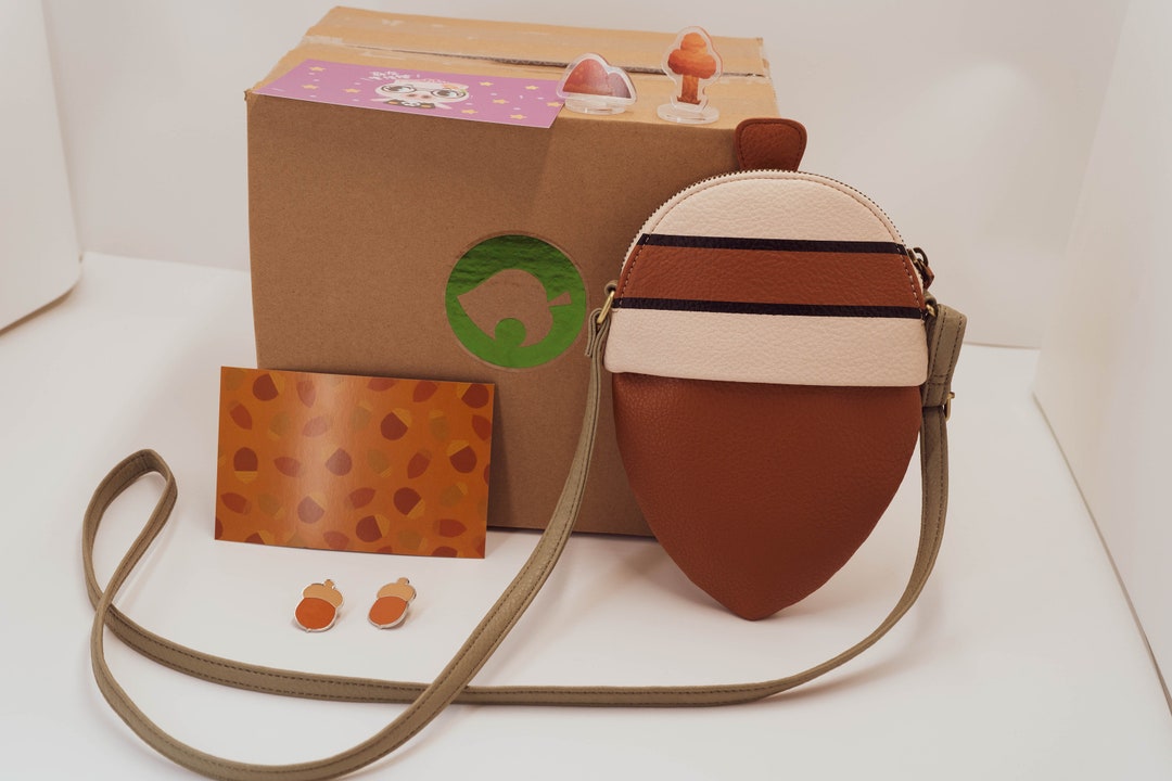 Preorder, Acorn Pochette Bag Shoulder Bag Animal Crossing New Horizons