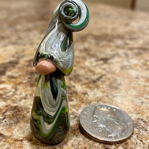 gnome figurine N