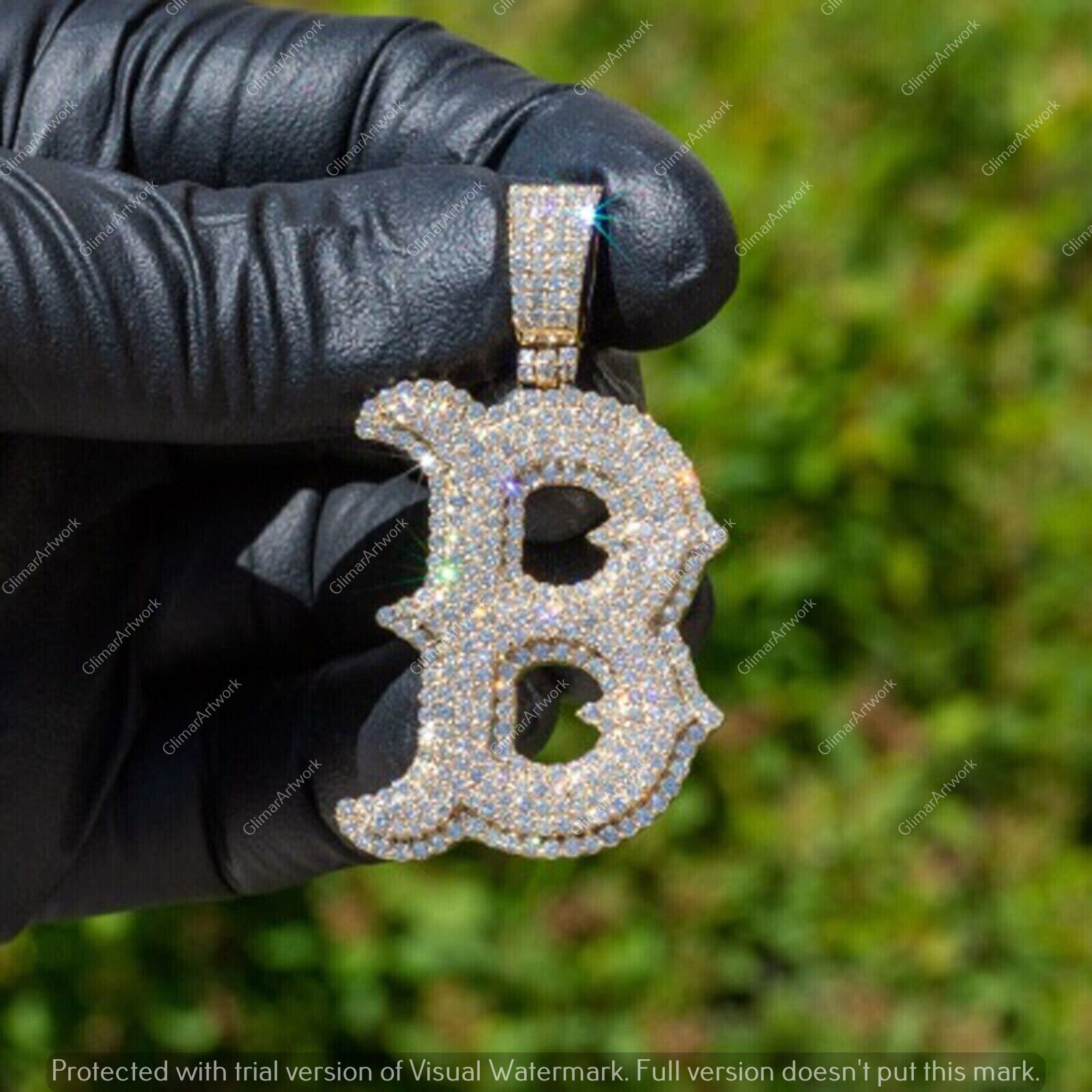 Iced out outlet b pendant