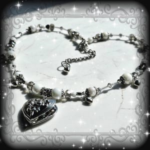 Elegante collar de princesa adolescente hecho a mano estilo coreano coqueto angelical con medallones de corazón, regalo personalizado para novia, anime romántico personalizado