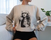 Stevie Nicks sweatshirt, Unisex Fleetwood Mac crewneck sweatshirt, Stevie Nicks Vintage style sweater, retro band sweatshirt, Gifts for her