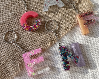 Llavero de resina personalizado, Llaveros personalizados, Regalos para todos, Llavero de inicio, Regalos hechos a mano