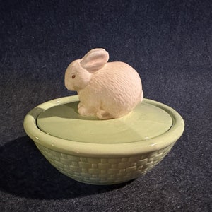 HALLMARK Easter Bunny Covered Candy Dish ~ Vintage