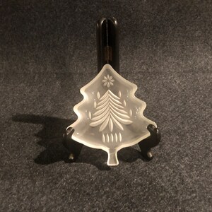 MIKASA Frosted Etched Glass Christmas Tree Dish