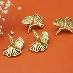 Gold Ginkgo Leaf Knobs For Cabinet Dresser Pulls Knobs Leaves Drawer Knob Gift Cabinet Knob Wardrobe Pull Furniture Hardware Yihuanghardware