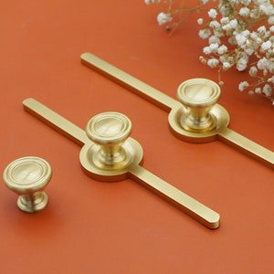 Solid Brass Knob With Backplate Unique Kitchen Cabinet Door Knobs Handles Cupboard Pull Handle Gold Dresser Drawer Knob Pull Yihuanghardware