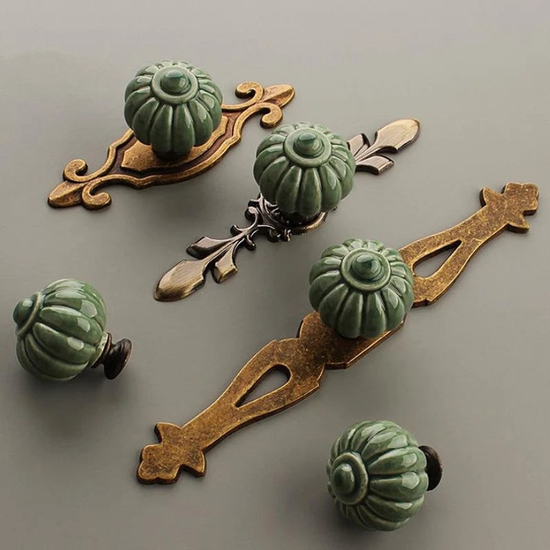 Vintage Cabinet Knobs - Etsy