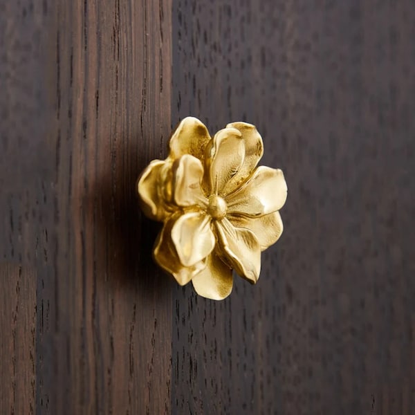 Boutons de fleur en laiton pour commode dorés Poignées de tiroir fleur dorées Boutons de placard Art déco, quincaillerie de meuble en or unique