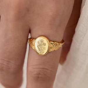 Personalized Birth Flower Ring, 12 Birth Month Flower Jewelry, Custom Mother Floral Ring for Women, Family Rings, Personalized Gift