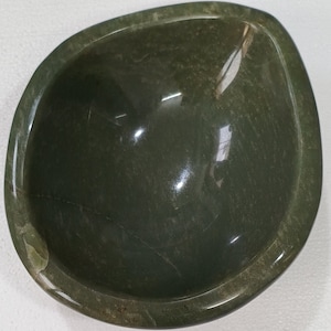 Green Aventurine Bowl Natural Handmade 11inch long Gemstone Crystal Art Deco Home decor Gemstone Fruit Bowl, Figurine Idol Gifting Stone