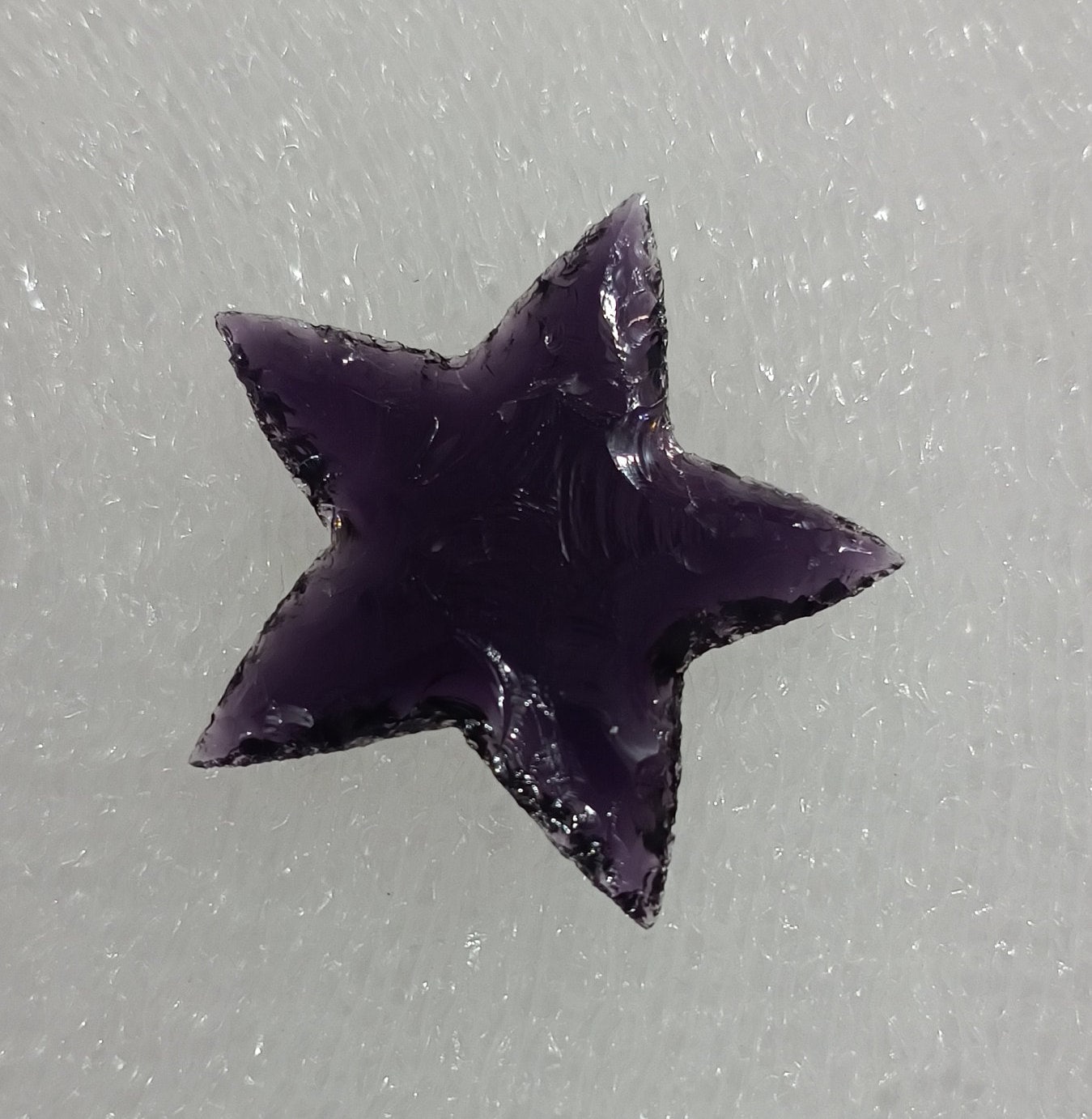 no.209 雪降る夜　流星のamethyst 一点物 Amethyst Star Crystal Purple Gemstone - Celestial Home Decor
