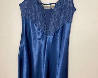 Victoria’s Secret 1990’s  Gold Label Navy Slip Dress Chemise Nightgown