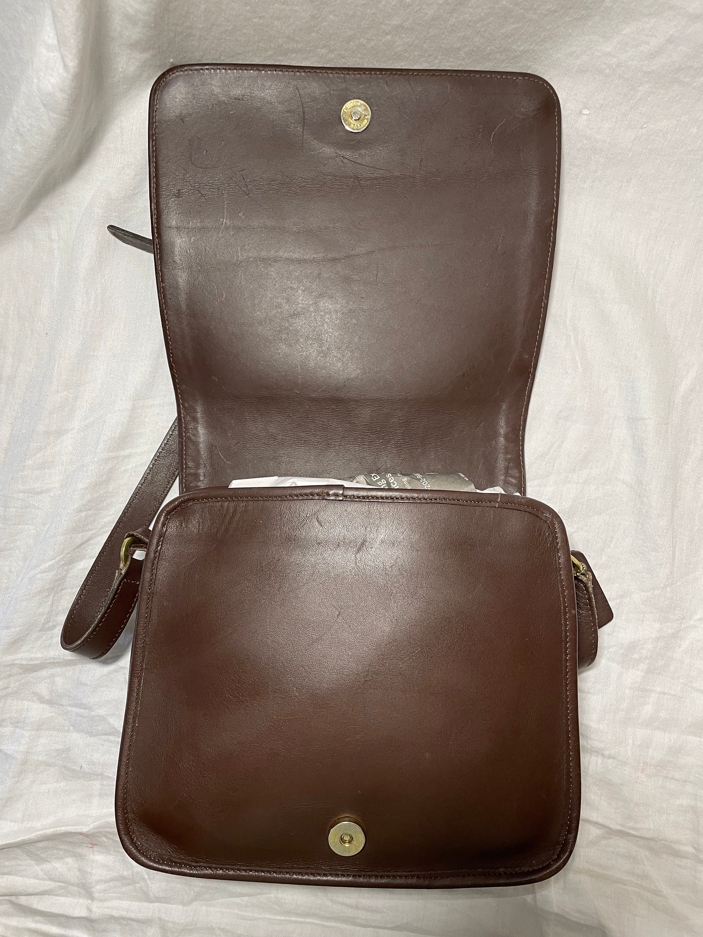 Vintage 1998 Coach #9092 Brown Leather Tribeca Flap