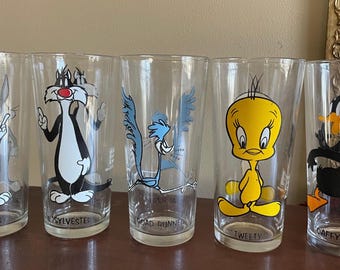 1973 Looney Tunes Pepsi Collector Series Set of 5 Glasses Rare