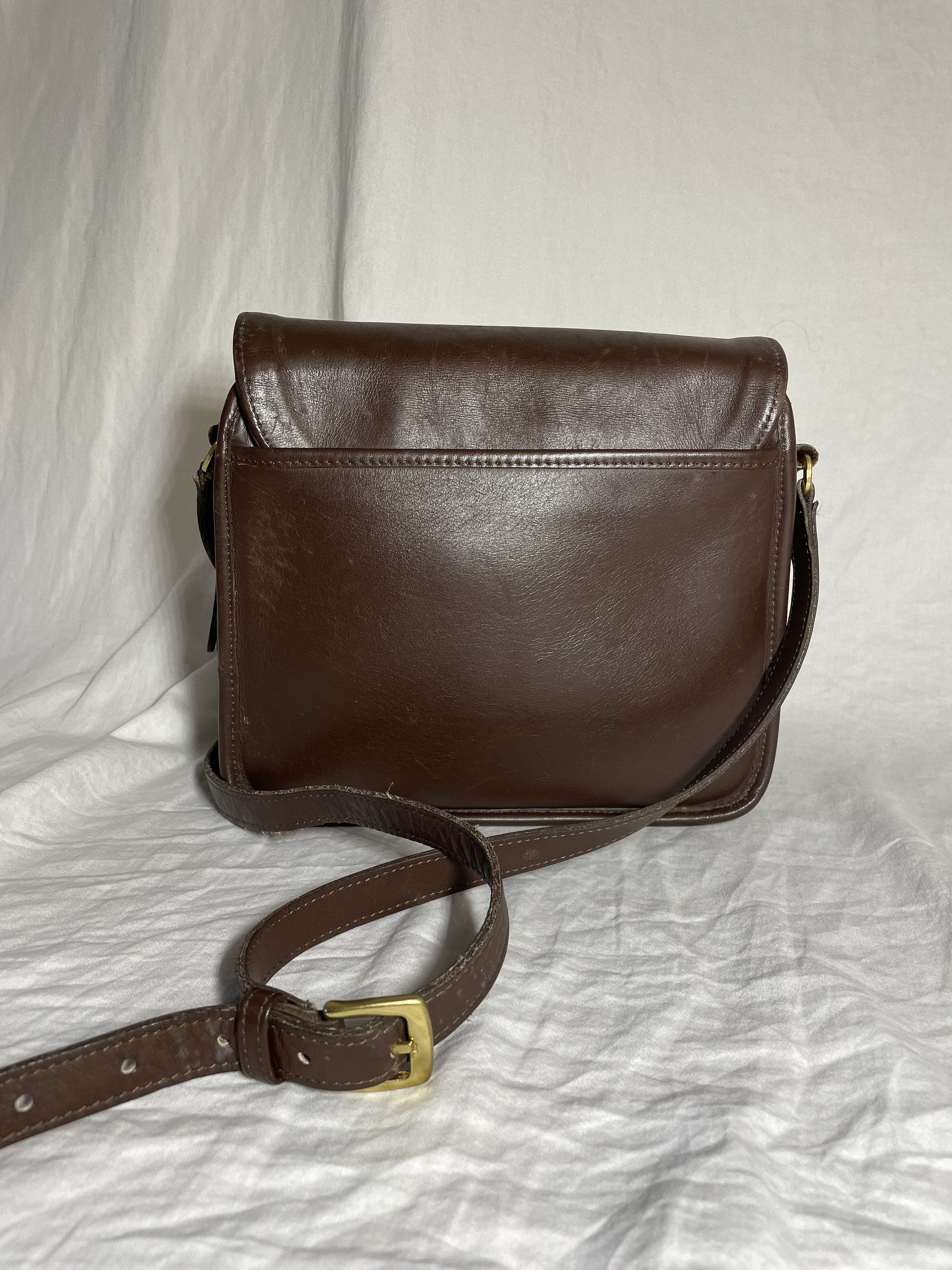 Vintage 1998 Coach #9092 Brown Leather Tribeca Flap