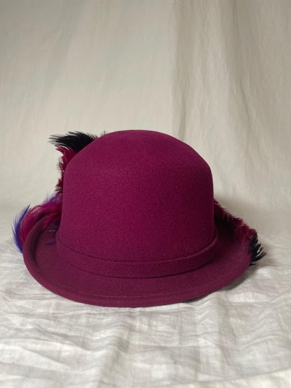 Vintage Oscar de la Renta Tan Feathered Felted Wool Hat 1960s - 7 1/2 inches Tan Wool Bowler Hat with Feathers (c.1960s) – Rush Creek Vintage main image 3