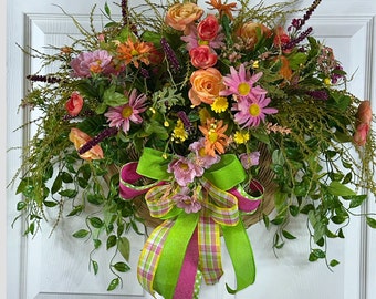 Panier de printemps, panier de fleurs sauvages, panier d'été, panier de porte d'entrée, panier d'intérieur, panier de porte suspendu, cadeau d'anniversaire, panier de fête des mères