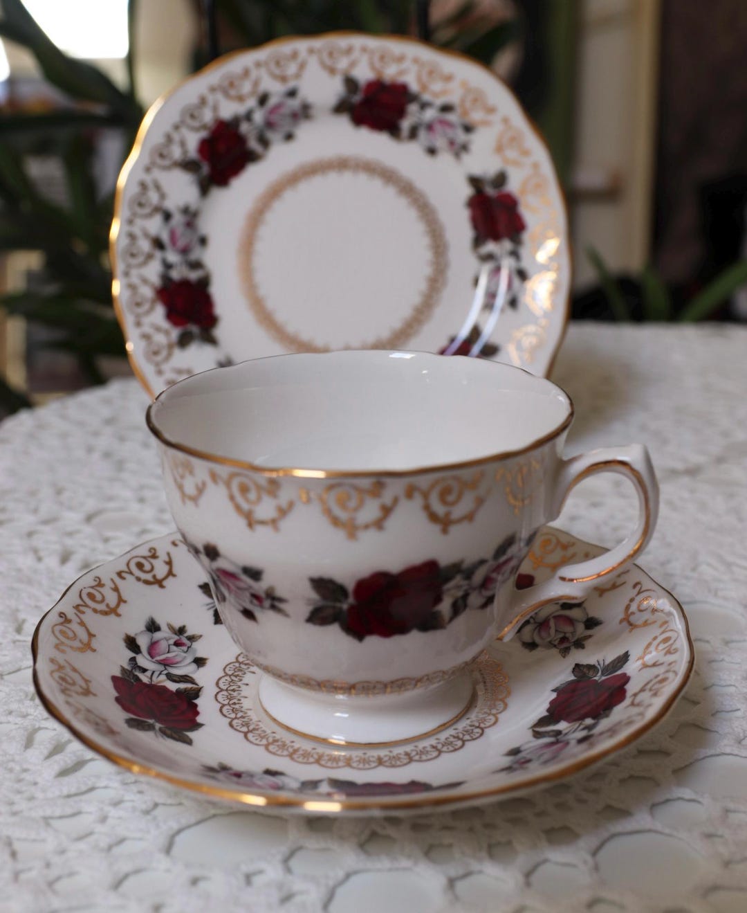 Colclough Bone China, red Roses Vintage 1950's. Made in England. in ...