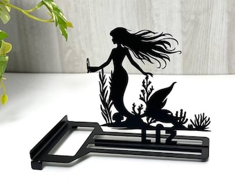 Soporte metálico para teléfono con forma de sirena: Regalo para amantes del océano, decoración de escritorio con forma de sirena