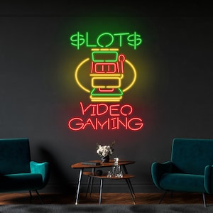 Insegna al neon delle slot machine, luce a led delle slot machine, arredamento del casinò, icone di gioco per casinò, assi di carte da gioco, club di poker e arredamento del casinò
