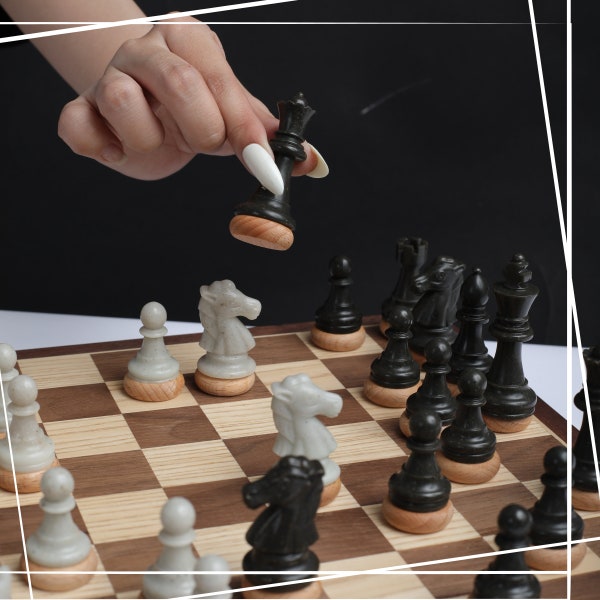 Premium Chess Set, Luxury Walnut Chess Set, Chess Set With Board, a Luxury Personalized Gifts, Father's Day Gifts, Premium Chess Set