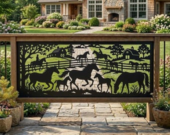 Ringhiere in metallo personalizzate per cavalli, pannelli decorativi per balconi in stile rustico con tema equestre, decorazioni per esterni per giardini e terrazze.