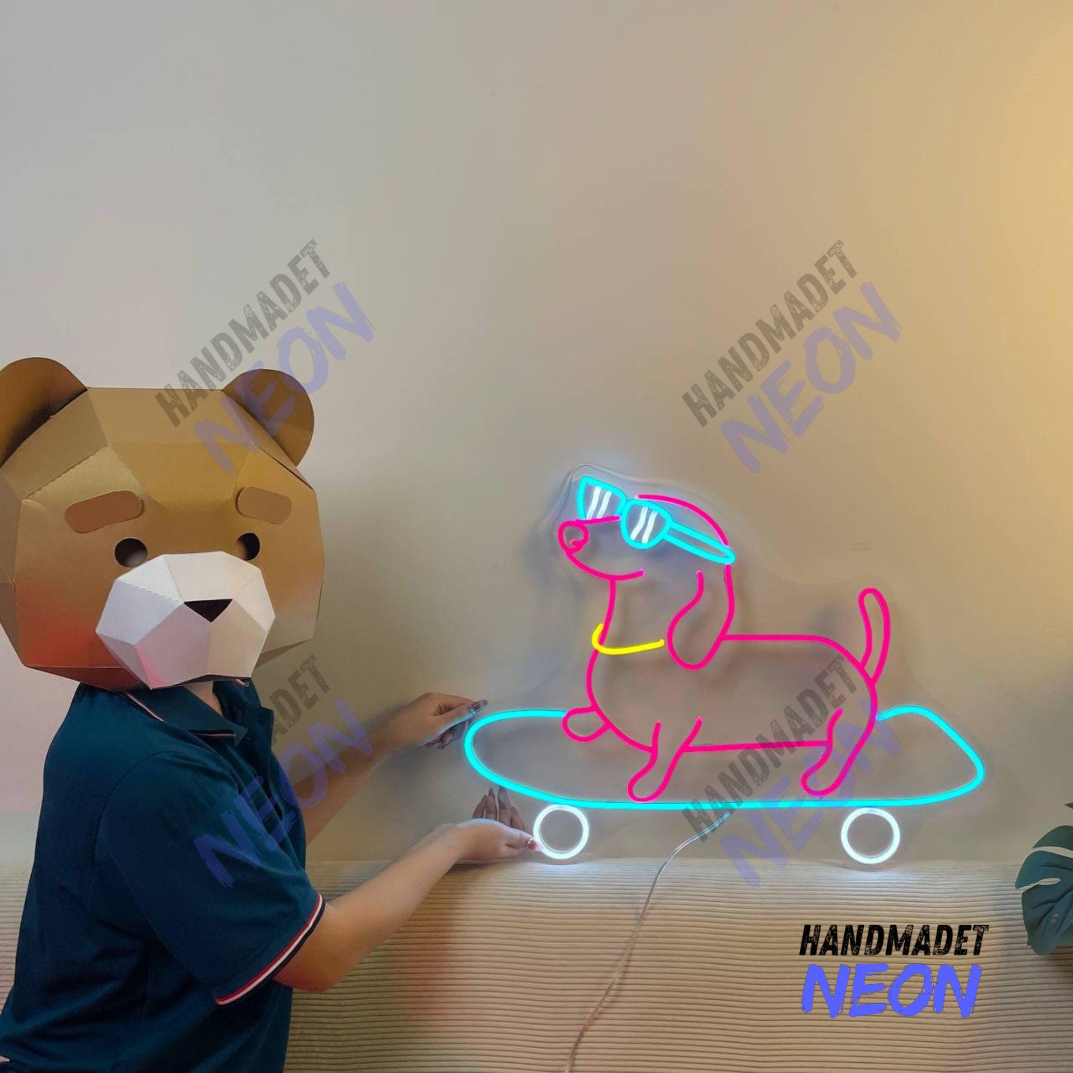 OYCGZV Skateboard Hond Neon Licht Bord - Coole Teckel Neon Bord voor Muurdecoratie Schattige Puppy Neon Wandlamp USB Led Bord voor Slaapkamer Woonkamer Huisdecoratie Bar Spelzone Club Man Cave Feest