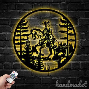 Benutzerdefinierte Cowboy Reitpferd Metall Wand Kunst LED-Licht - Personalisierte Western Cowboy Namen Schild Wohnkultur, Landleben Dekor, Rodeo LED Metall