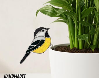 Chickadee Stained Glass Garden Stake, Handmade Bird Plant Decor, Cute Glass Garden Ornament