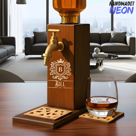 Jim Beam アンティーク 木製リカーサーバースタンド / ディスプレイ カスタム彫刻名木製ウイスキーディスペンサー、ホームバーの装飾用木製