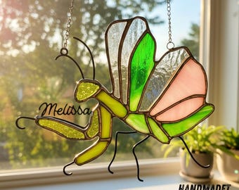 Vitral de mantis religiosa personalizado para colgar en la ventana, atrapasol de mantis religiosa, regalo para amantes de los animales, regalo de inauguración de la casa para ella.