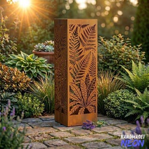 Colonna da giardino personalizzata in metallo a forma di foglia di felce, decorazione per pilastro da giardino botanico, arte della felce in metallo arrugginito