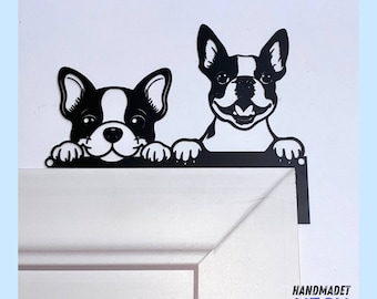 Gepersonaliseerde Boston Terrier hond deur hoekbord, schattige hond metalen deurtopper, aangepaste hondendeuroppas, deurbekleding dieren, dierenhok muurdecoratie