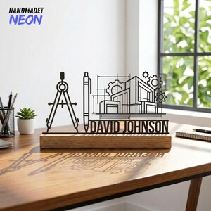 Decorazione personalizzata in metallo per architetti su base di legno, targa in metallo con nome per ingegnere, ideale per la scrivania o l'ufficio di un ingegnere civile.