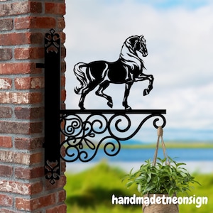 Personalized Horse Hanging Bracket, Horse Hanging Basket Bracket, Horse Hanging Bracket For Garden, Ranch Animal Metal Sign Garden Decor