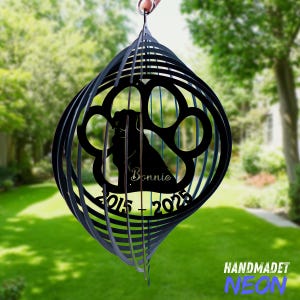Custom Dog Wind Spinner, 3D Kinetic Garden Decor Hanging Yard Art Sculpture Outdoor Metal Wind Spinner Patio Porch Gift for Garden Lover