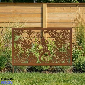 Custom Gecko Metal Garden Panel, Tropical Lizard Yard Art, Desert Decor, Rusted Privacy Panel Ornament